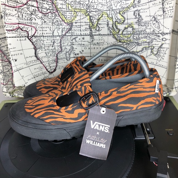 vans ashley williams tiger